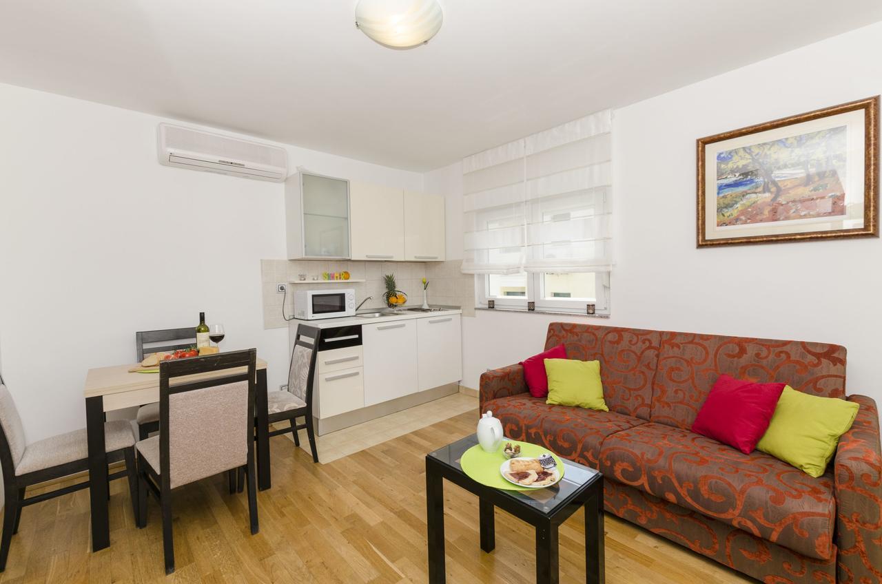 Apartment Maja *