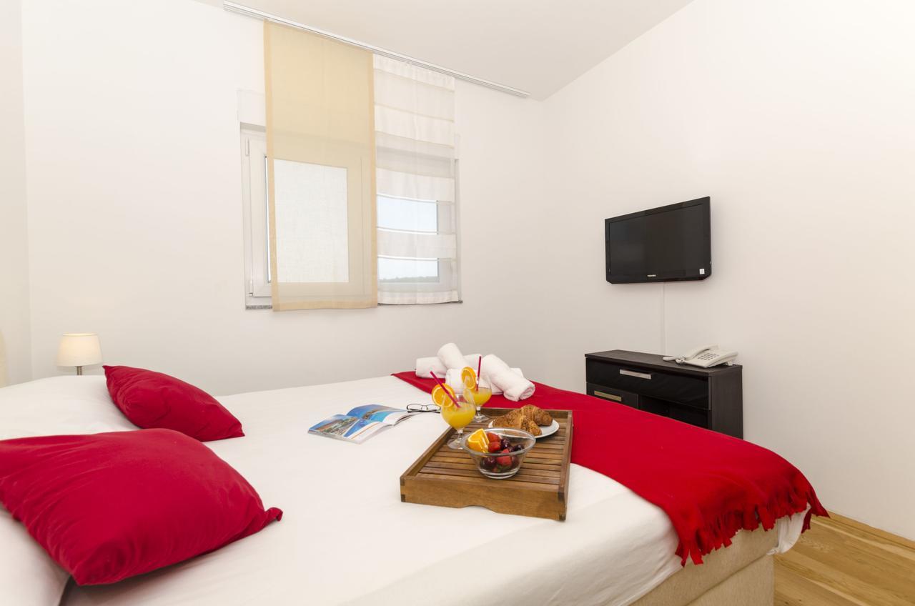 Apartment Maja *